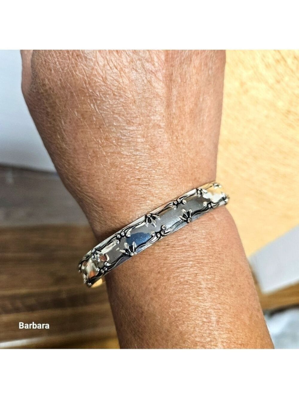 Vintage Avon Floral Relief Silver-plated 3/4 Cuff Bracelet